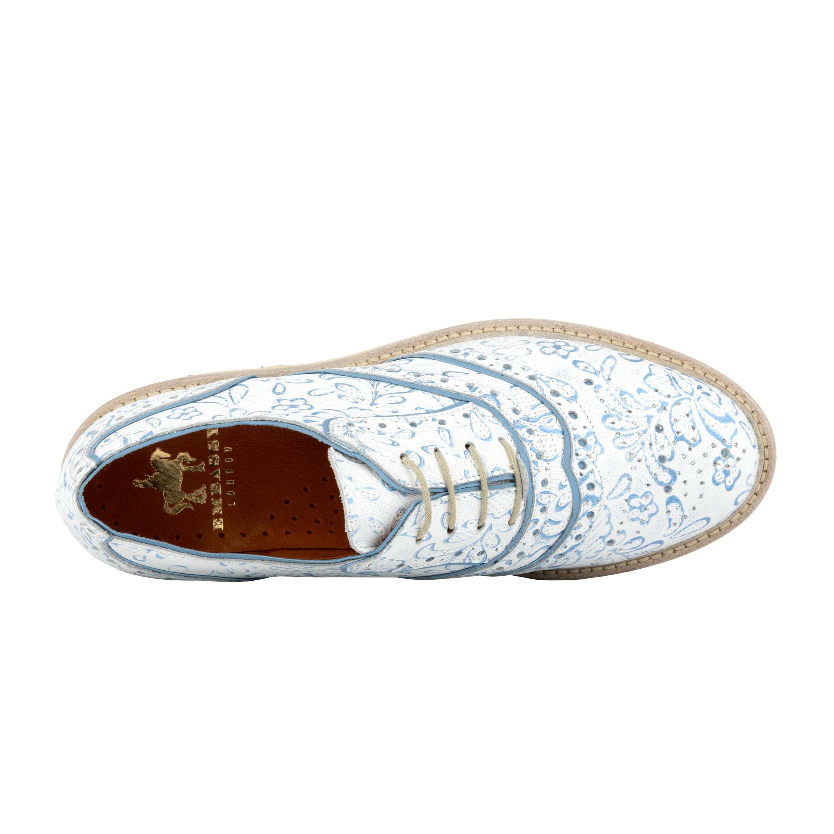 Brick Lane - White Flowers - Women's contrast leather lace-up brogue - Image 6