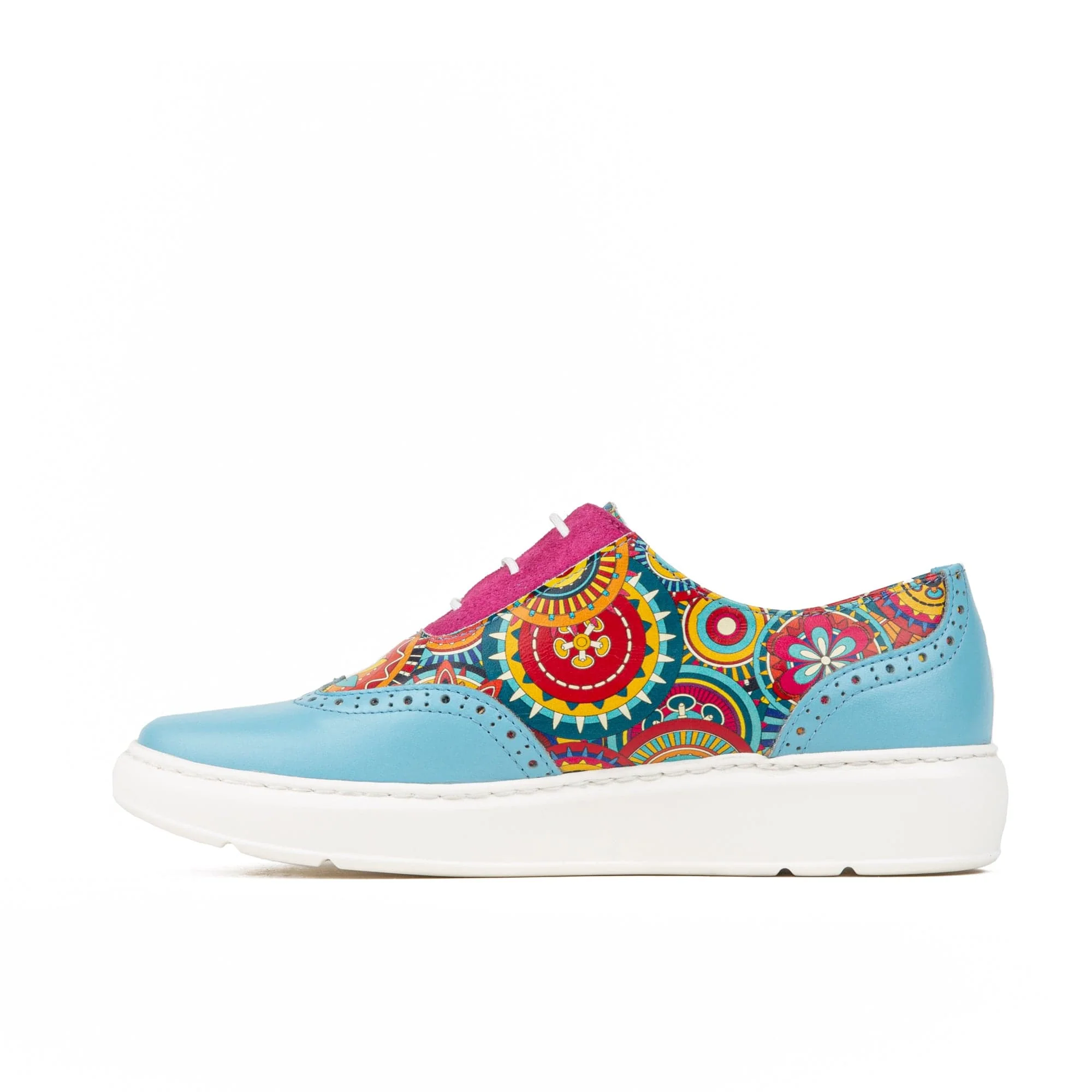 Colorado - Light Blue Signature - Women's lightweight EVA sole trainer with brogue details - Image 3