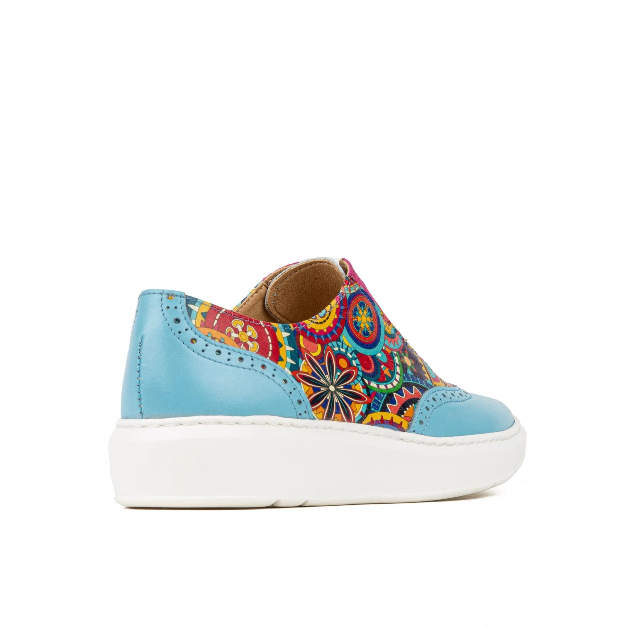 Colorado - Light Blue Signature - Women's lightweight EVA sole trainer with brogue details - Image 4