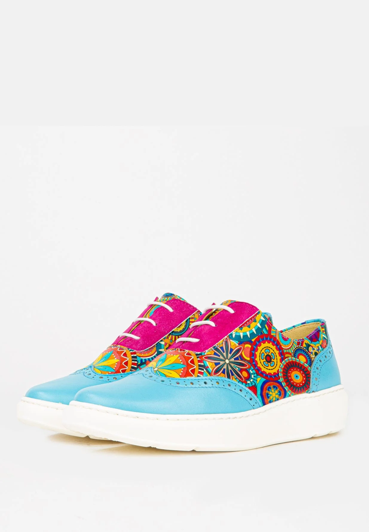 Colorado - Light Blue Signature - Women's lightweight EVA sole trainer with brogue details - Image 9