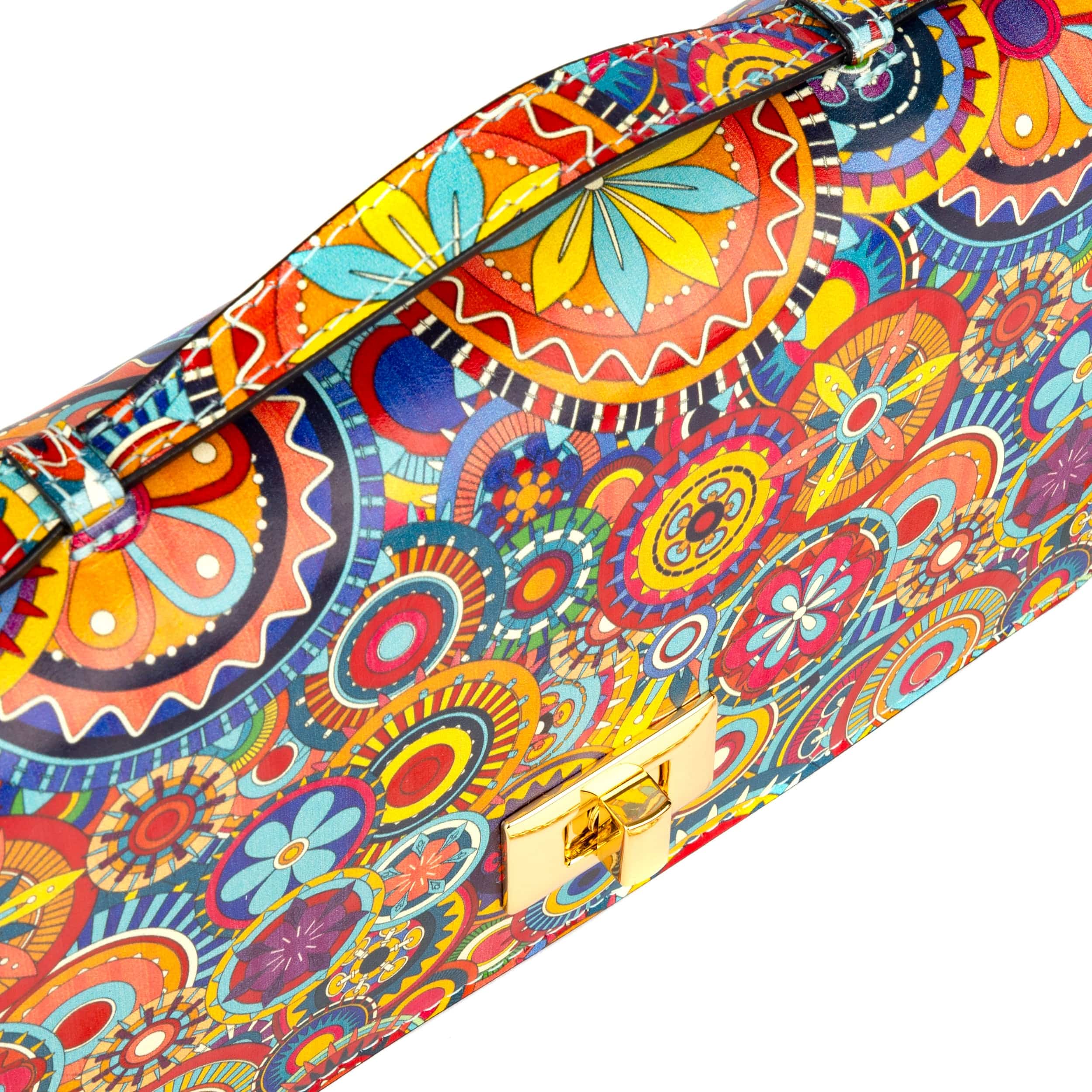 Envy - Signature Print - Women's leather flap clutch bag with strap - Image 4