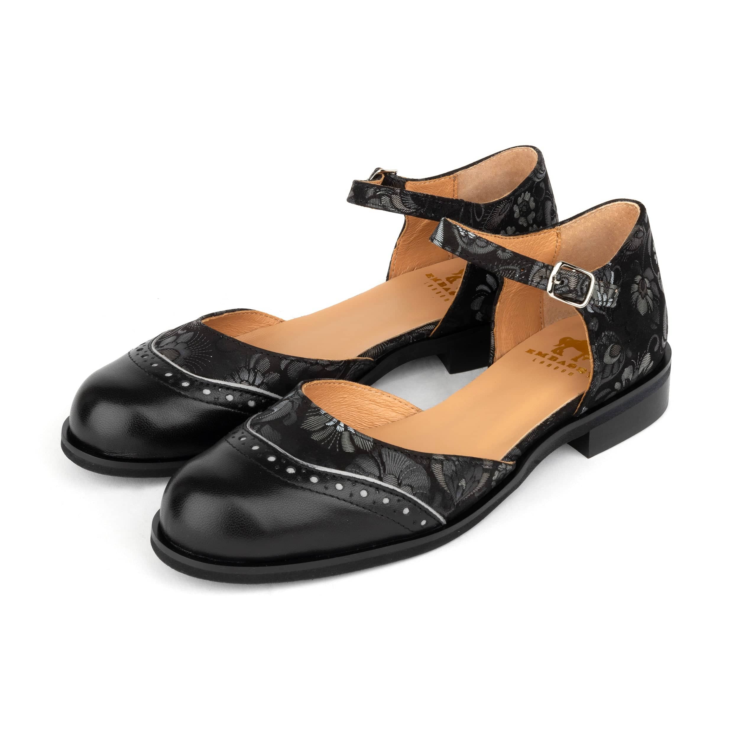 Gigot - Black Emboss - Women's Closed Heel Round-Toe Leather Flat Sandal - Image 9
