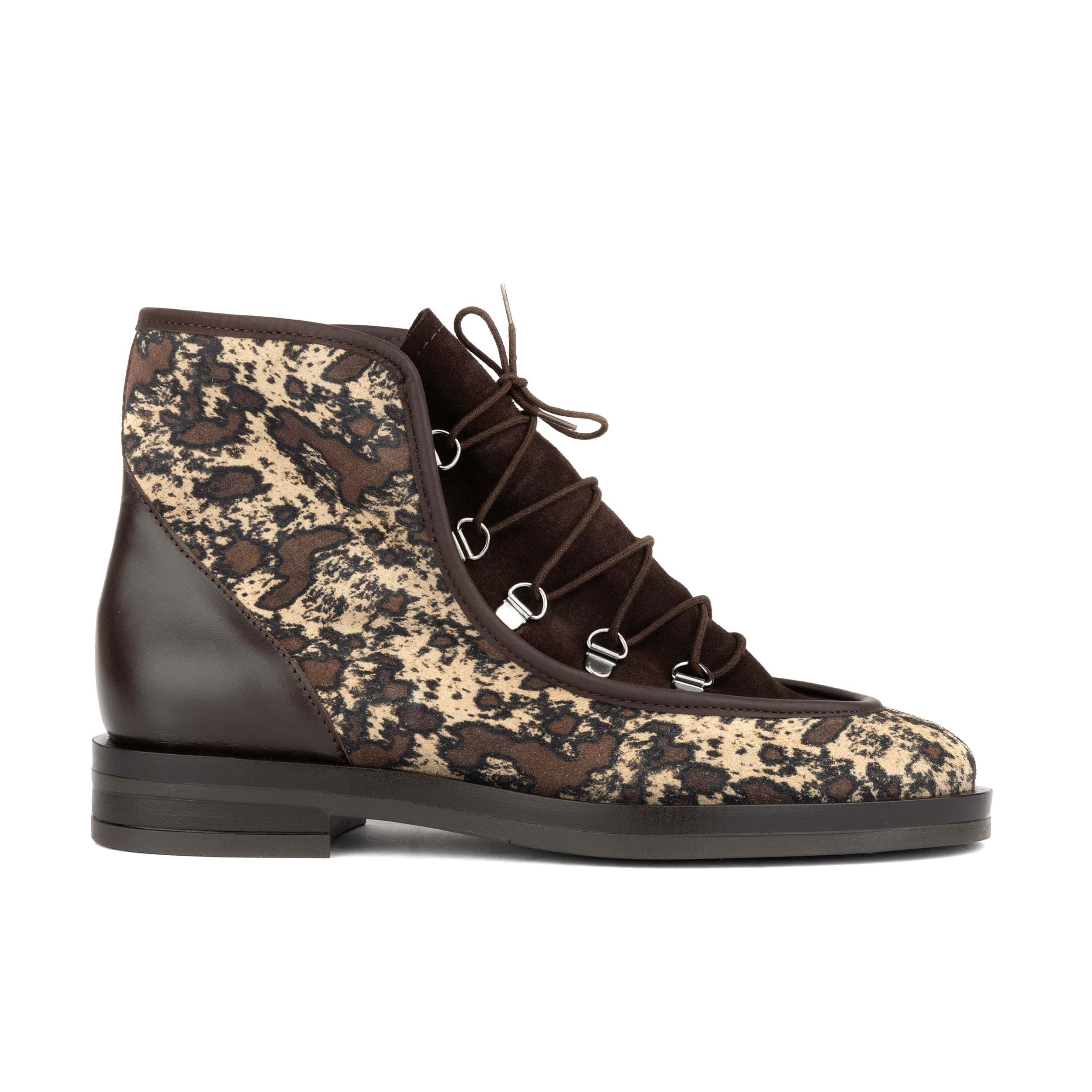 Hedera - Brown Cow - Women's Suede Alpine Boot