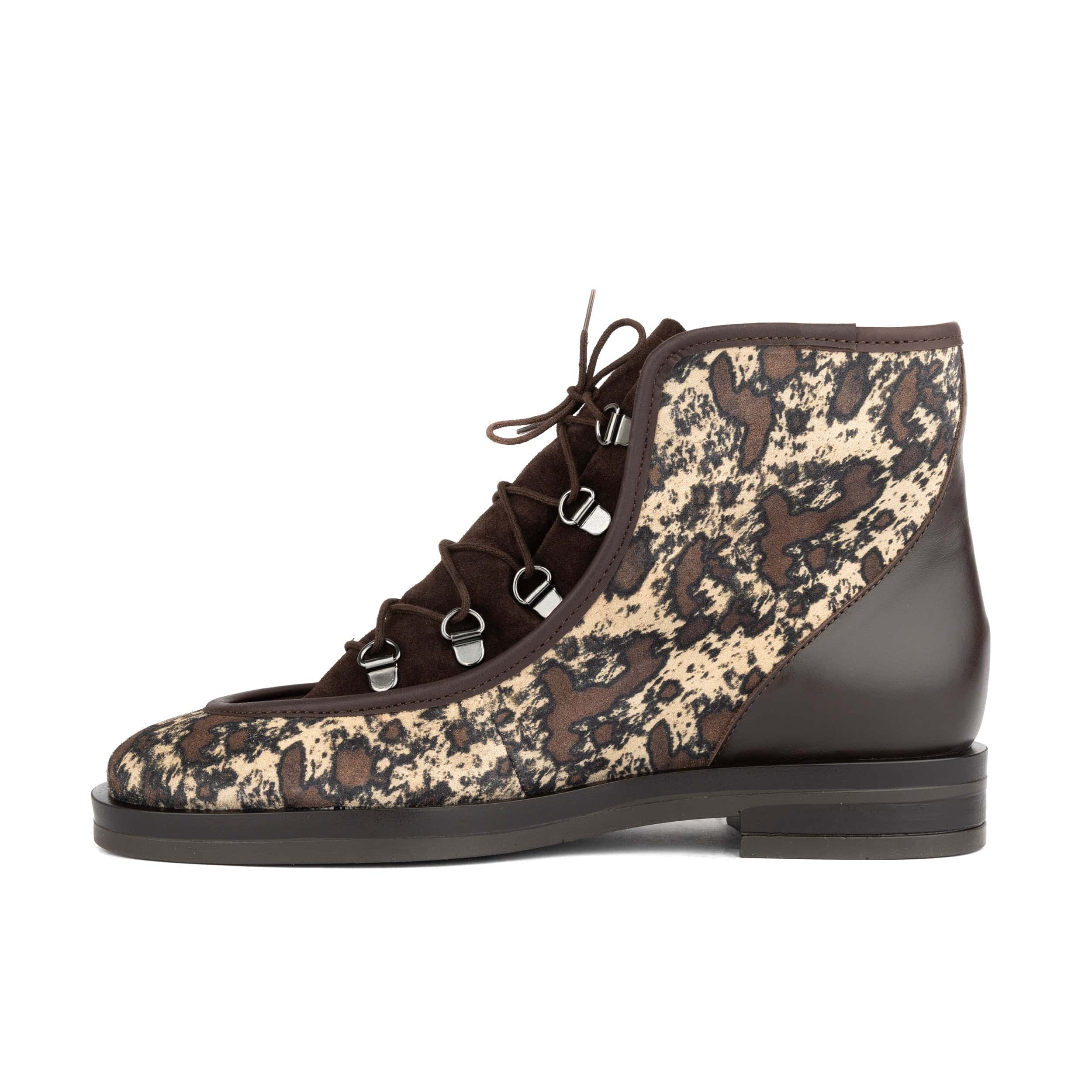 Hedera - Brown Cow - Women's Suede Alpine Boot - Image 4