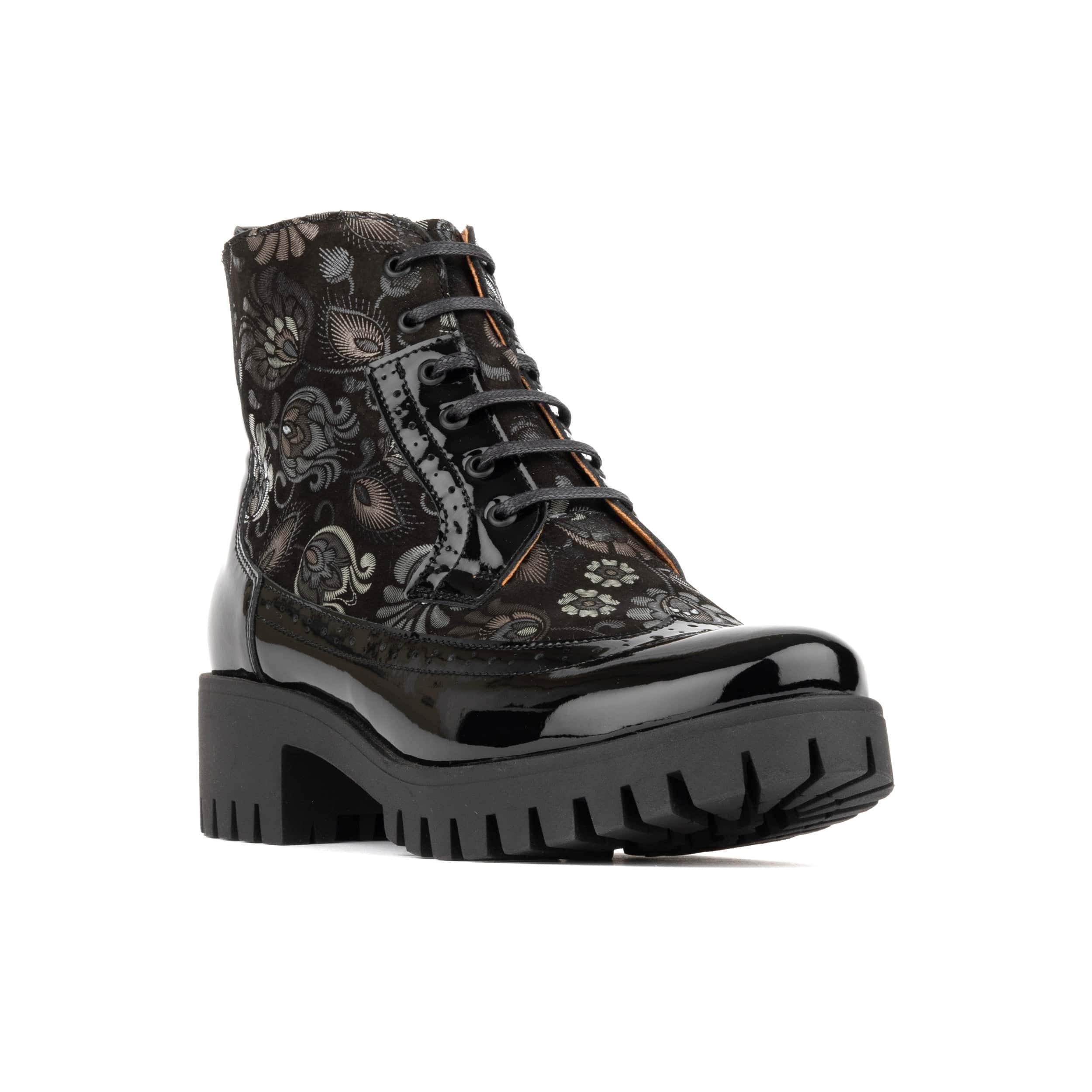 Milliner Platform - Emboss - Women's leather chunky 1 inch platform ankle boot in black - Image 2