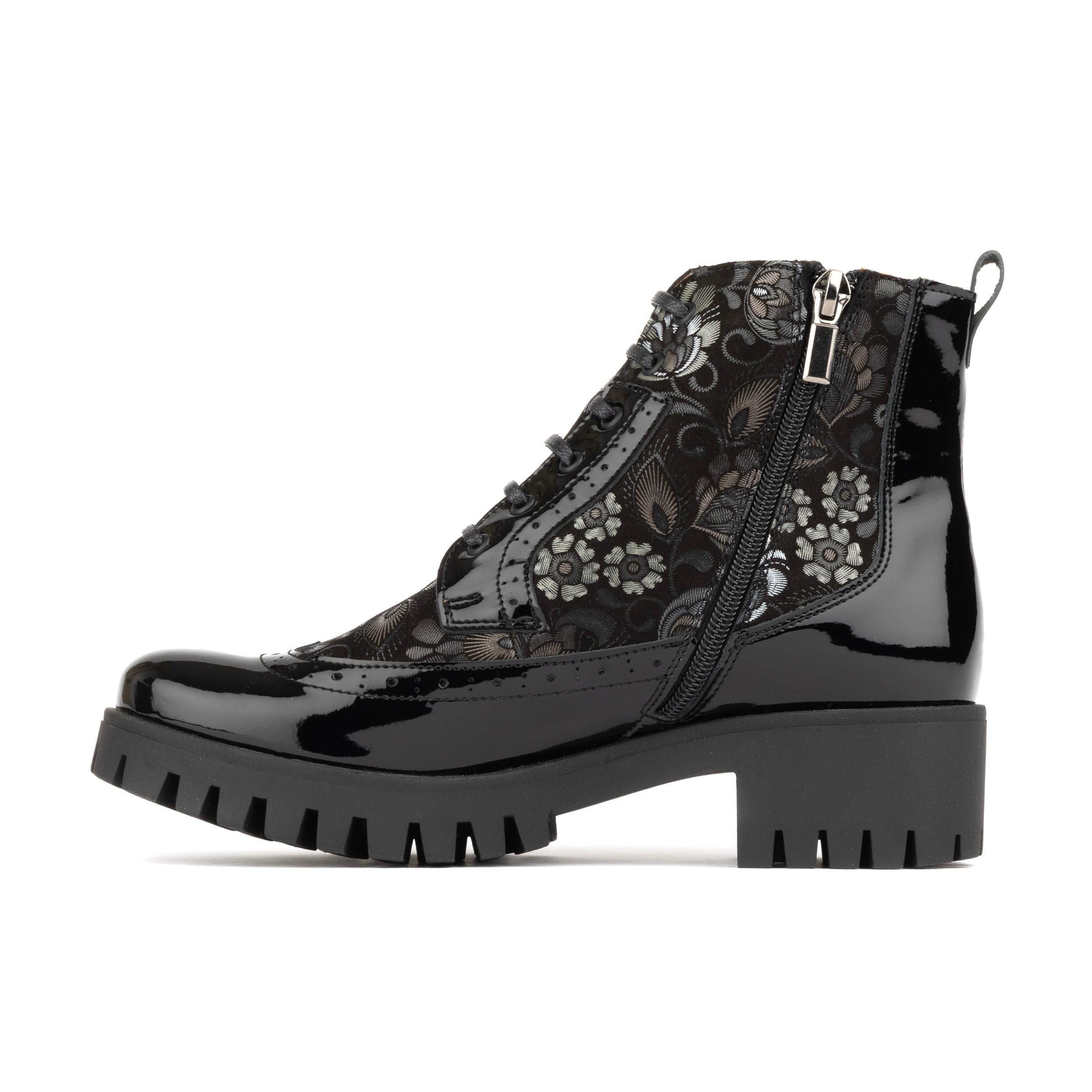 Milliner Platform - Emboss - Women's leather chunky 1 inch platform ankle boot in black - Image 3