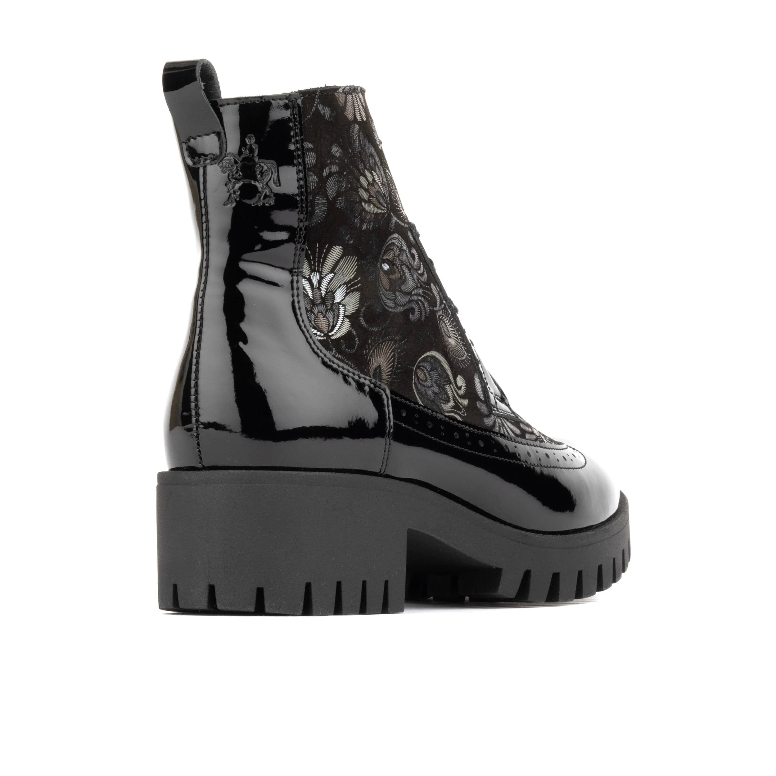 Milliner Platform - Emboss - Women's leather chunky 1 inch platform ankle boot in black - Image 4