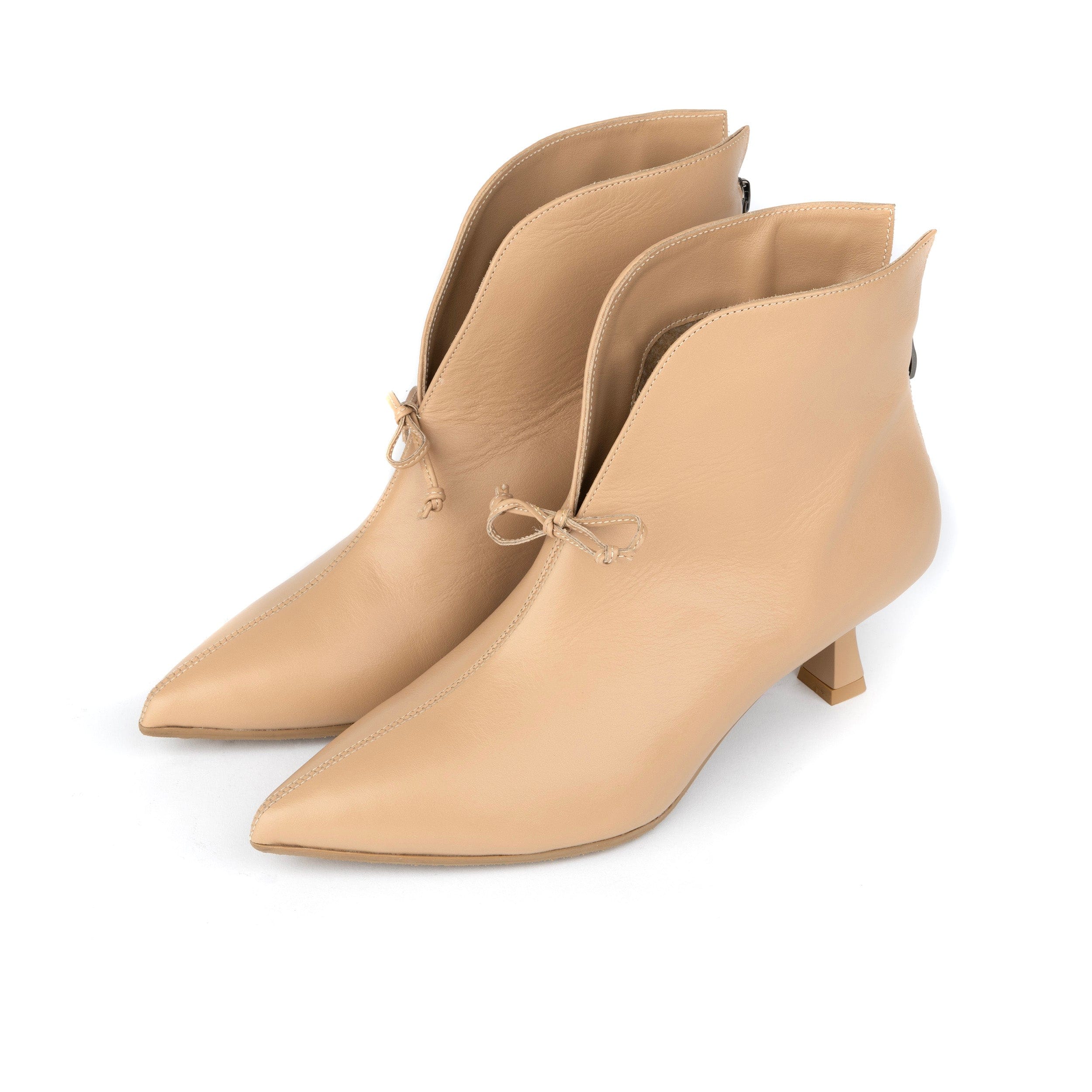 Regent - Cream - Women's Leather Ankle Boot with kitten heel - Image 9