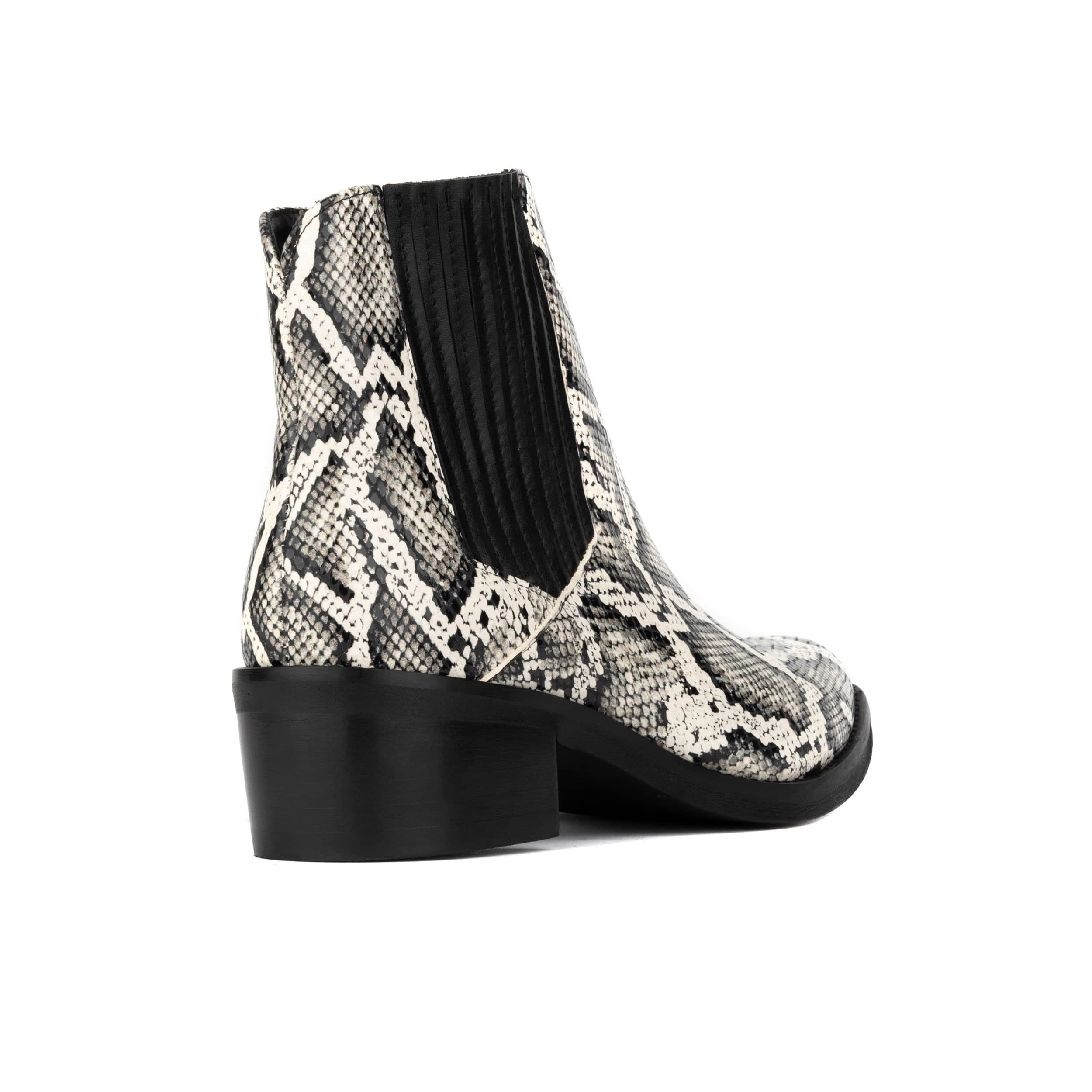 Texas - White Snake - Women's Leather Snake Print Western Boot - Image 4