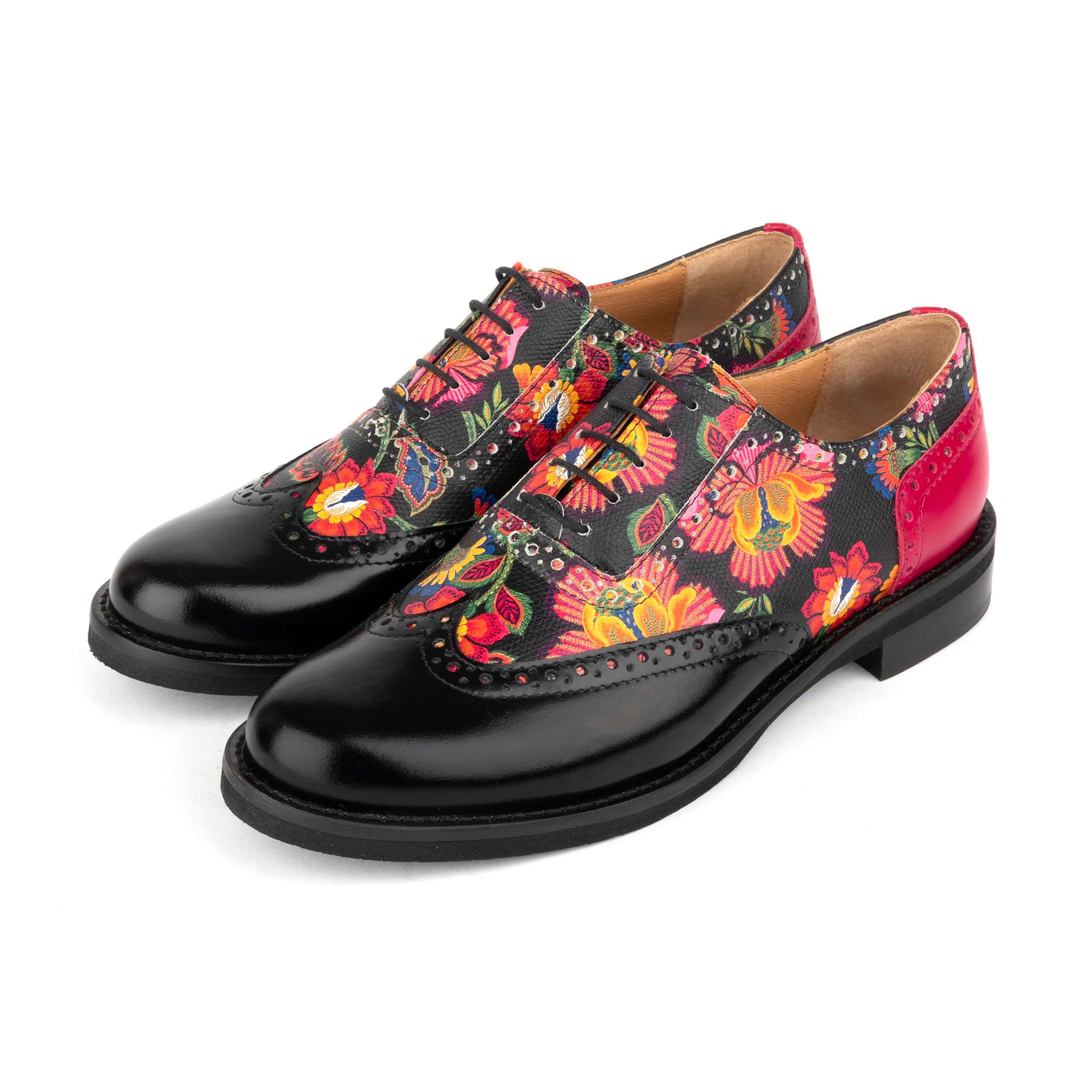 Vivienne - Black & Red Flowers - Women's oxford lace-up shoe with brogue details - Image 10